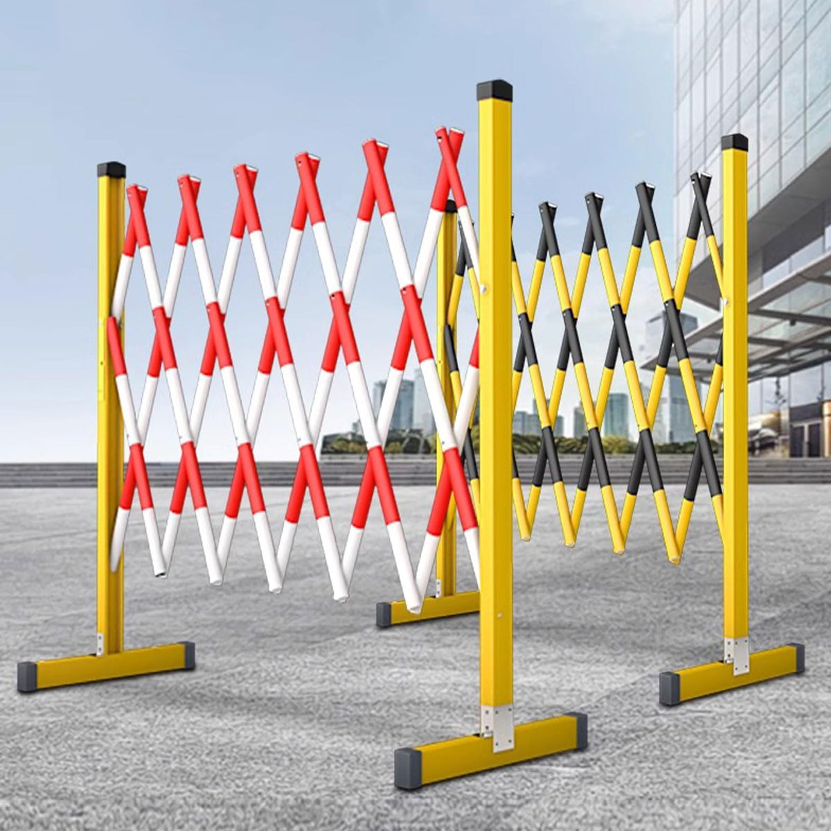 Portable Expandable Metal Barricade with Wheels: Adjustable Retractable Safety Fence for Road Construction and Traffic Control Outdoor Dog Barrier (Yellow & Black)