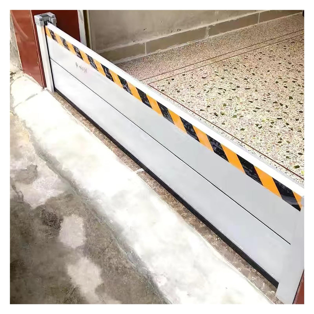 Reusable Aluminum Flood Barriers/Gates for Home Doors, 2 4 6 8 10ft Long Flood Prevention Barrier Water Stopper Shield for Outside/Indoor/Garage Door/Basement/Patio
