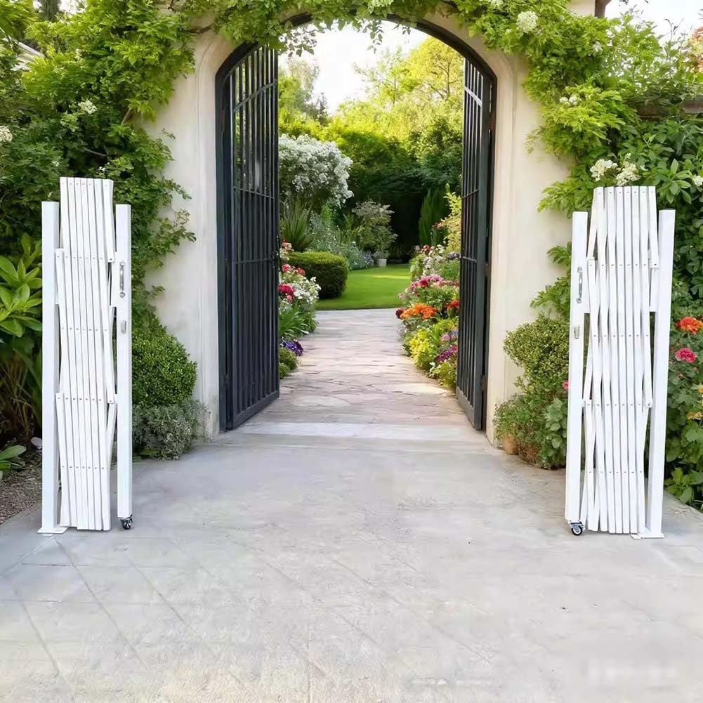Expandable Security Gate - Heavy Duty 360° Rolling Barricade, Flexible Galvanized Steel Folding Garden Door with Handle, Ground Fixed, H: 1.5m x L: 4m - Ideal for Security Barriers
