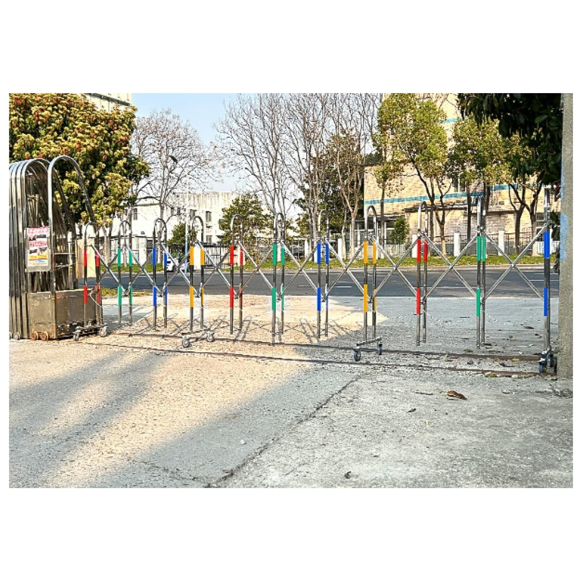 Outdoor Retractable Traffic Fence, Portable Safety Barrier Gate